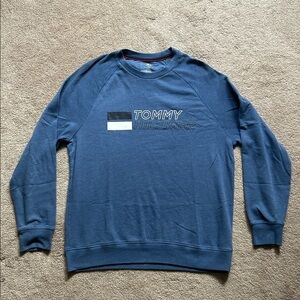 Men’s Tommy Hilfiger sweater